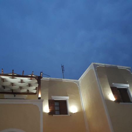 Santorini Family Apartments Камари Экстерьер фото